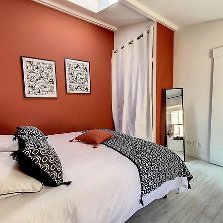 Bienvenue A La Tatoo Room Bourgoin-Jallieu ภายนอก รูปภาพ